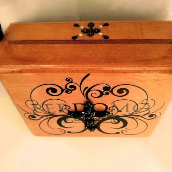 Suenos de Saundra Upcycled Collection, Perdomo Cigar Box Purse - Picture 15 of 15